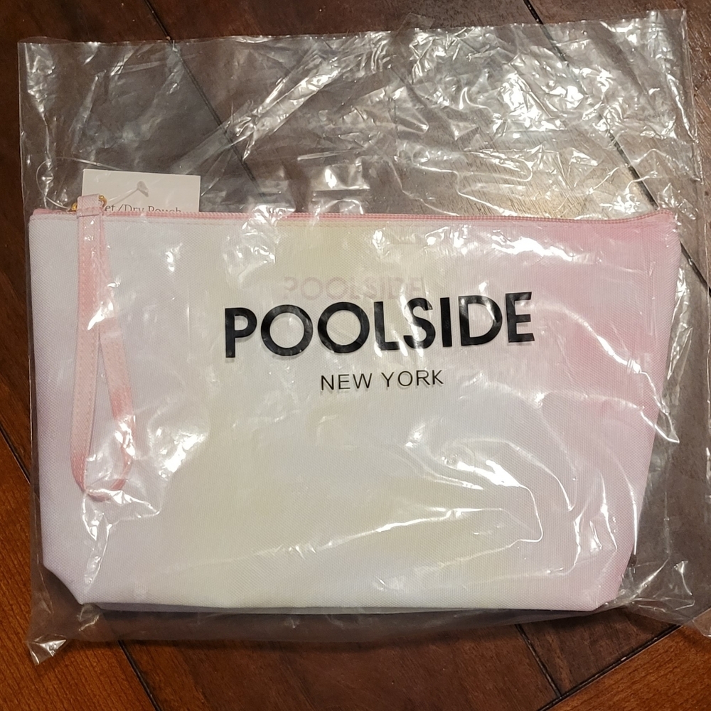 NWT - Poolside Wet Dry Pouch